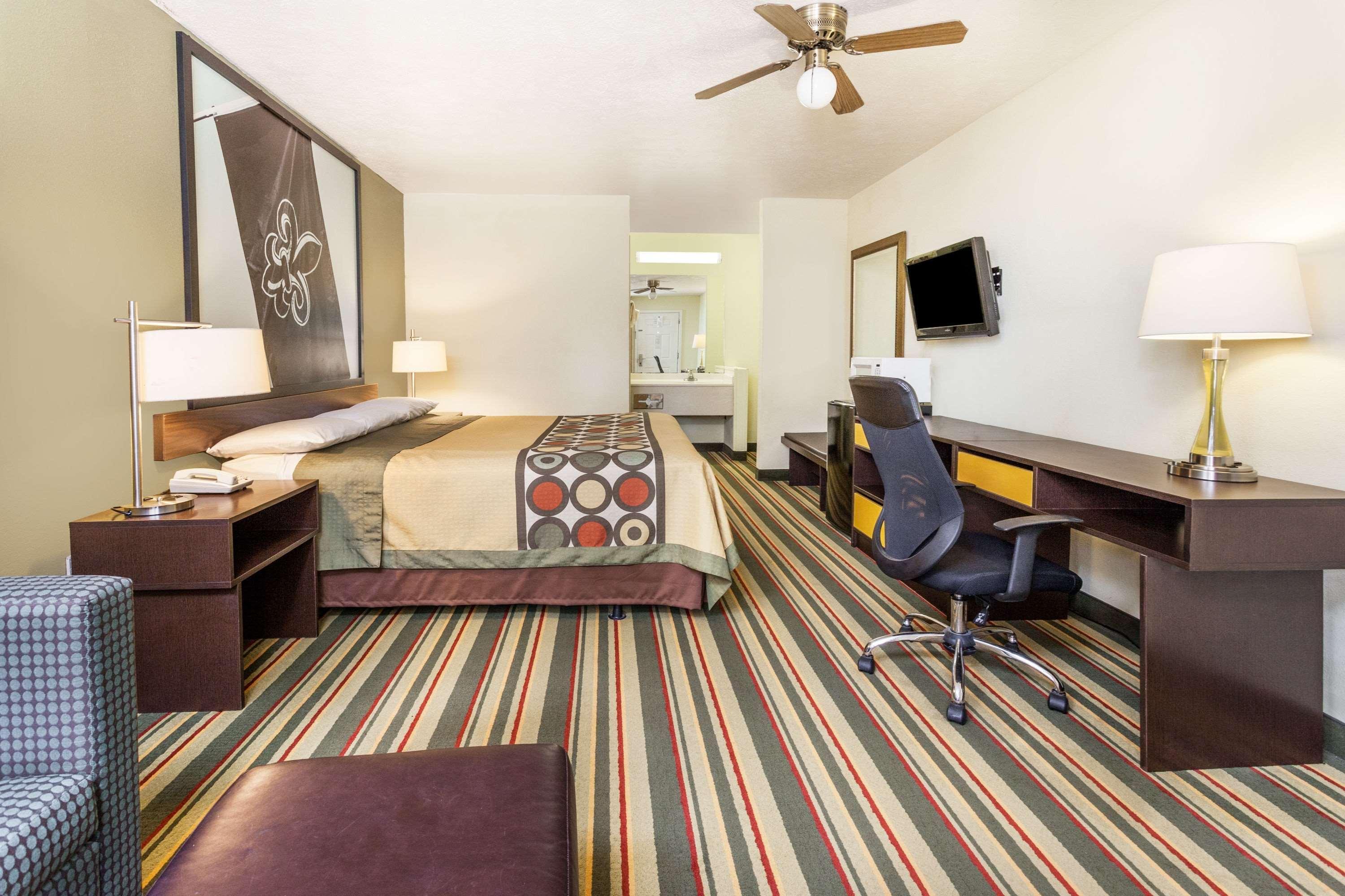 Super 8 By Wyndham Brookhaven Hotel Kültér fotó